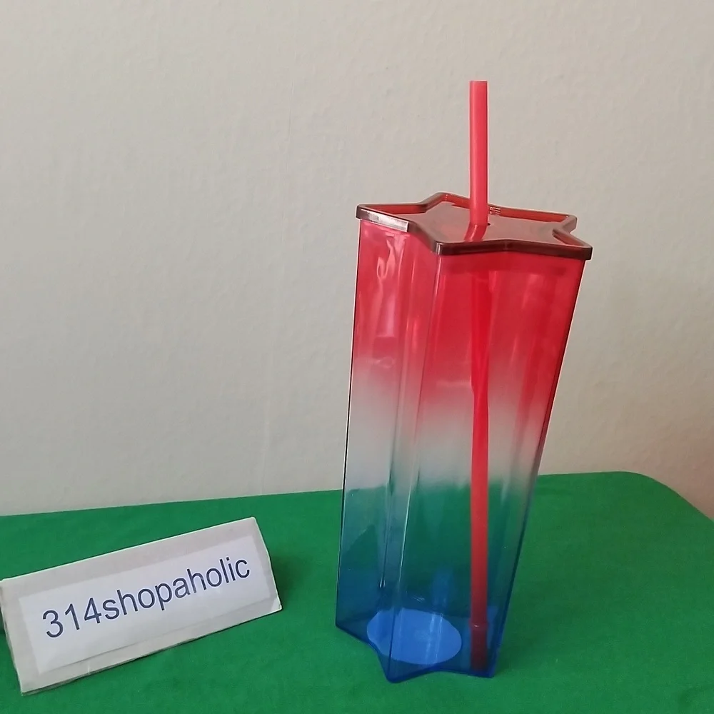 Multicolor Star-Shaped Ombre Tumbler With Straw
